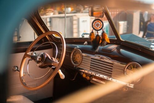 40代におすすめの車種10選|高級感と快適性を重視した失敗しない選び方